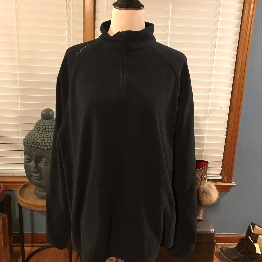 Quechua 1/4 zip fleece - Men’s XL - tough to find